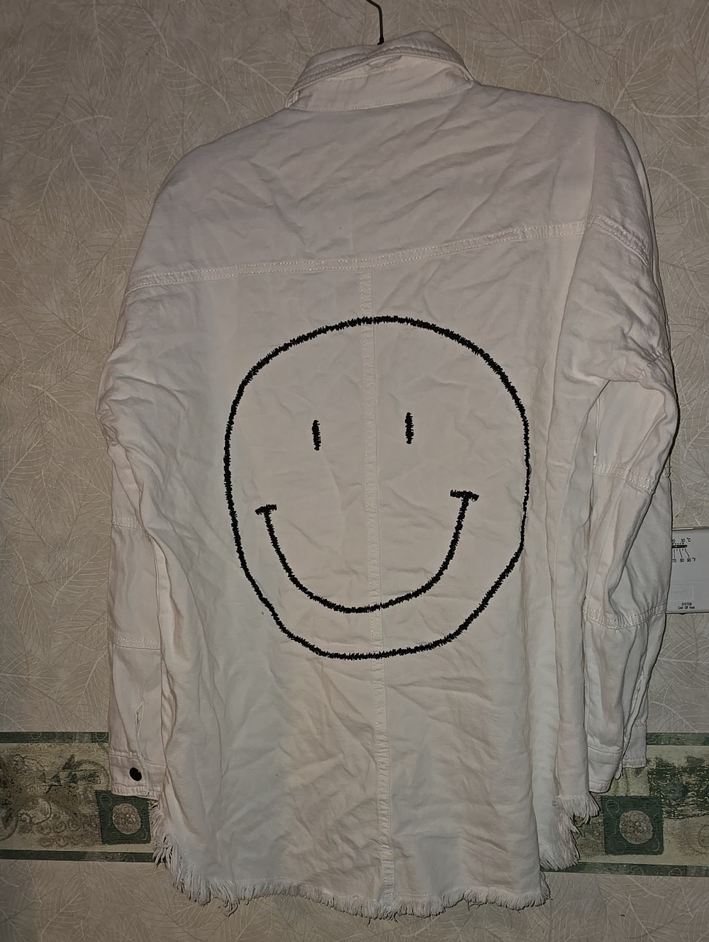 Elan White Button-Front Utility Shirt Jacket with Smiley Detail - Picture 3 of 3